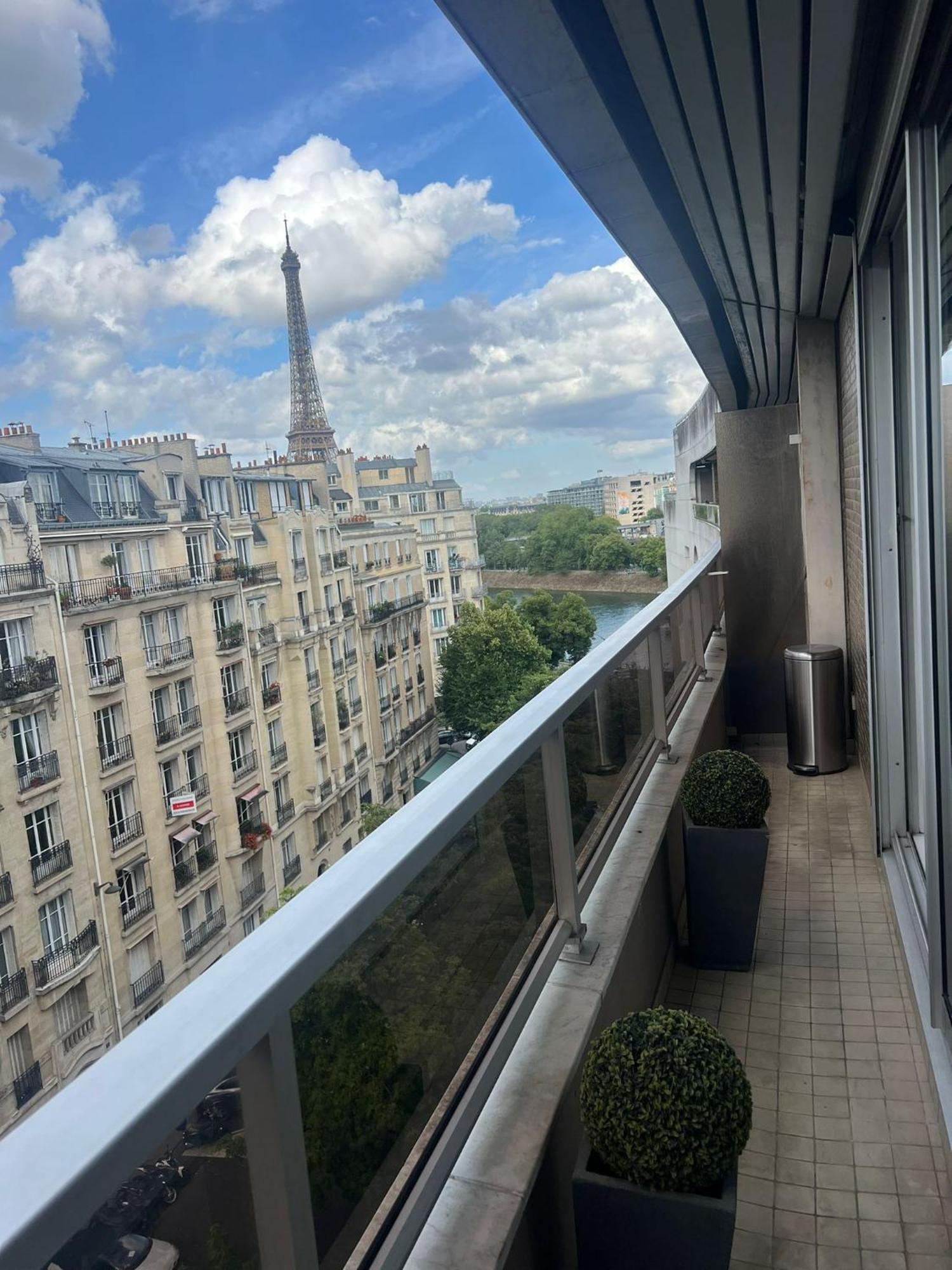 Luxury View Eiffel Tower 16th Trocadero Apartment Paris